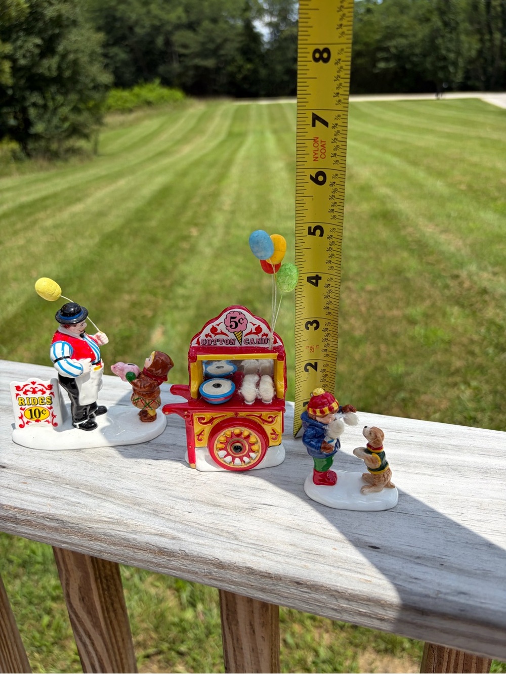 Department 56 Snow Village "Carnival Tickets and Cotton Candy" Figurines W/box - Picture 10 of 13